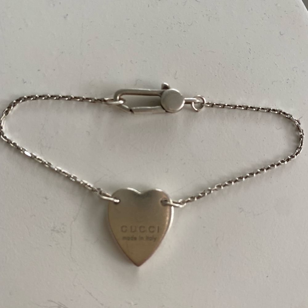 Gucci heart pendant bracelet - Picture 2 of 3